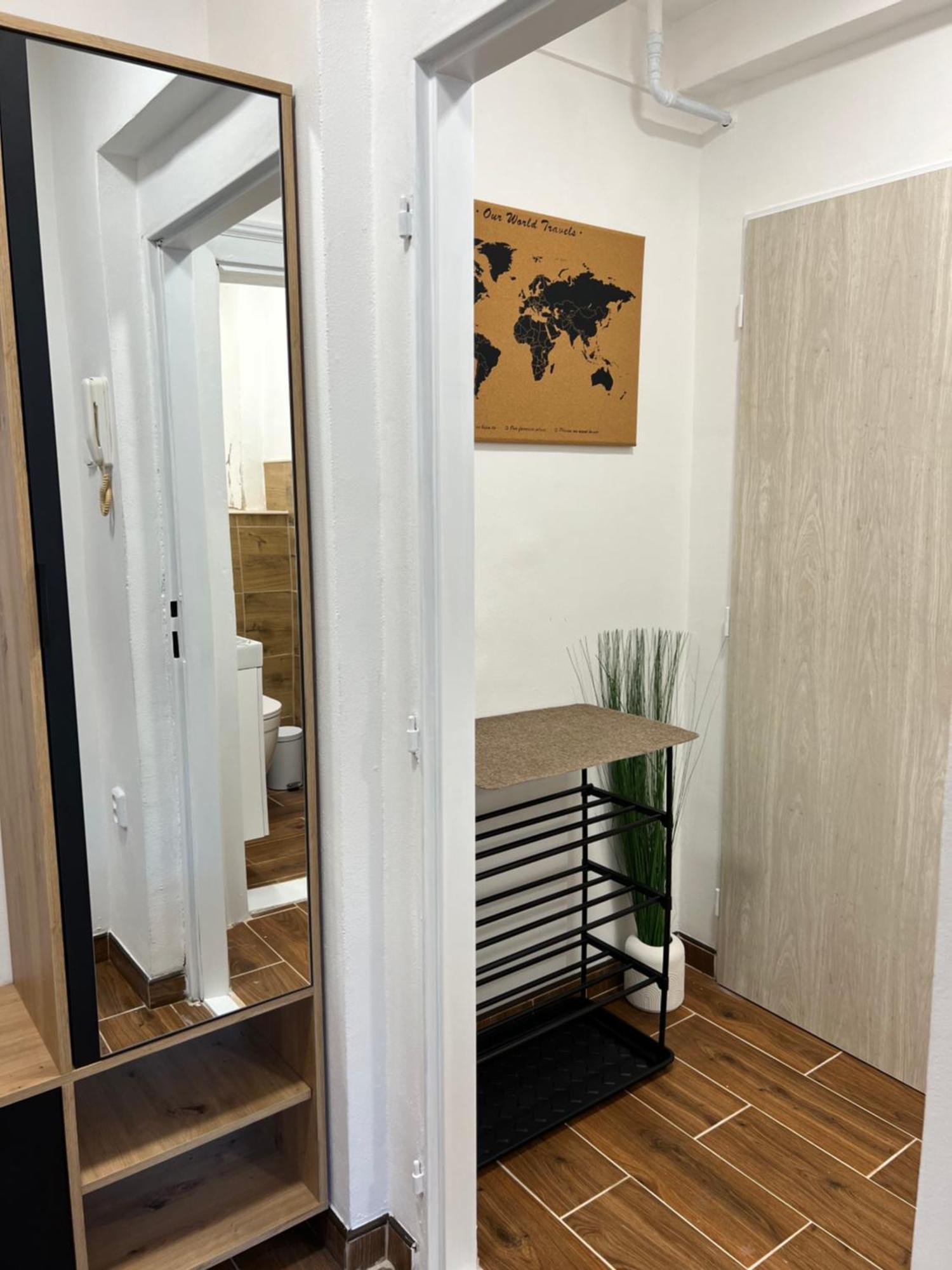 Apartman V Centru Trutnova Exterior foto